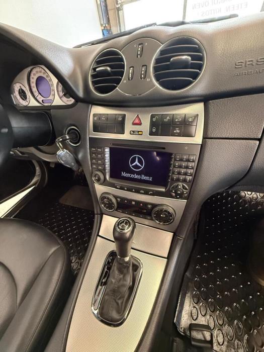 MERCEDES-BENZ CLK 2006