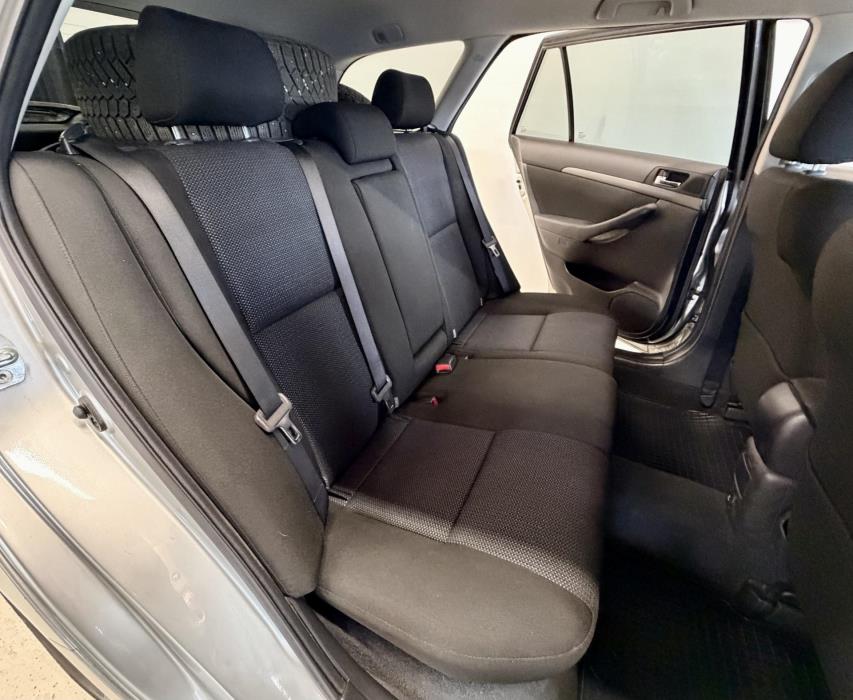 TOYOTA Avensis 2009