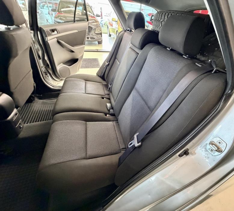 TOYOTA Avensis 2009