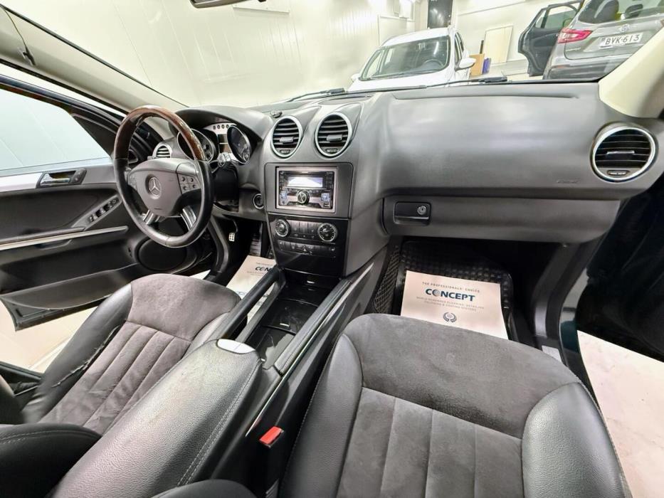MERCEDES-BENZ ML 2006