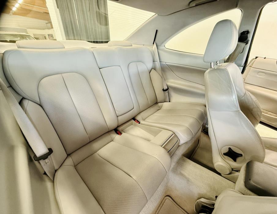 MERCEDES-BENZ CLK 2000
