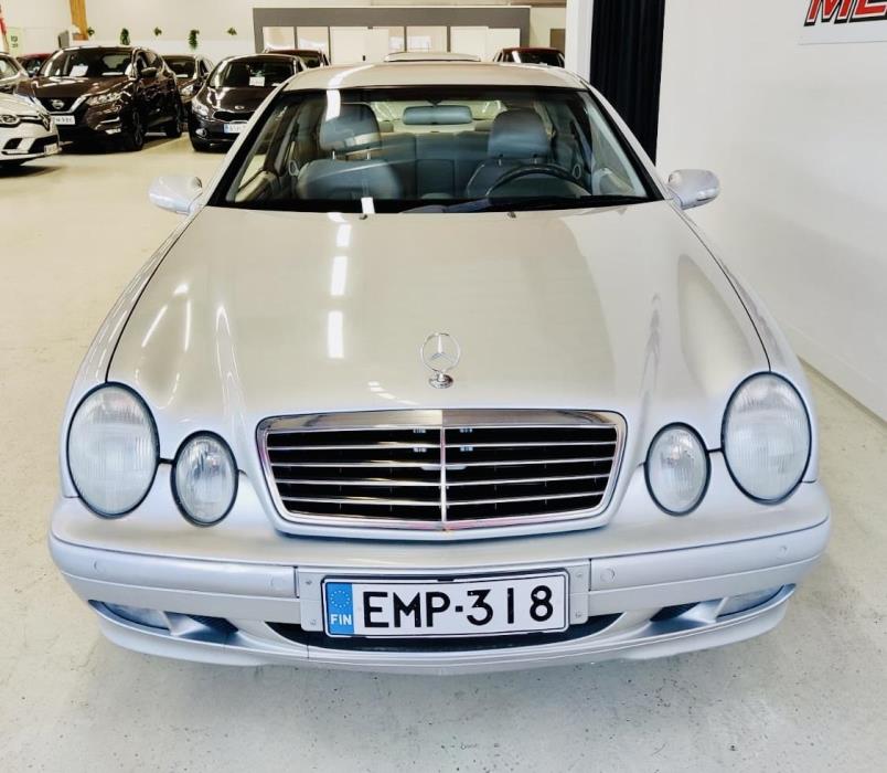MERCEDES-BENZ CLK 2000
