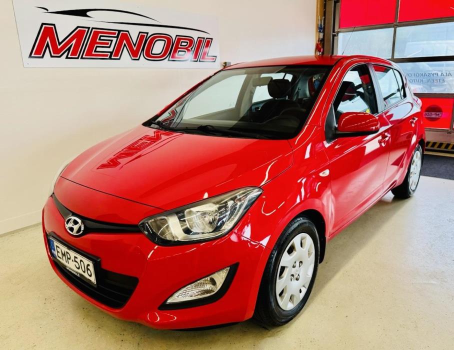HYUNDAI i20 2013