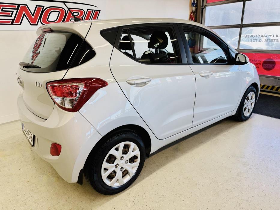HYUNDAI i10 2017