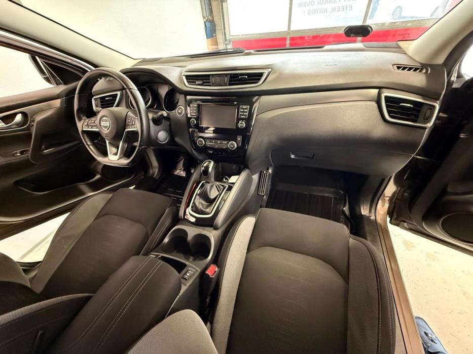NISSAN Qashqai 2018