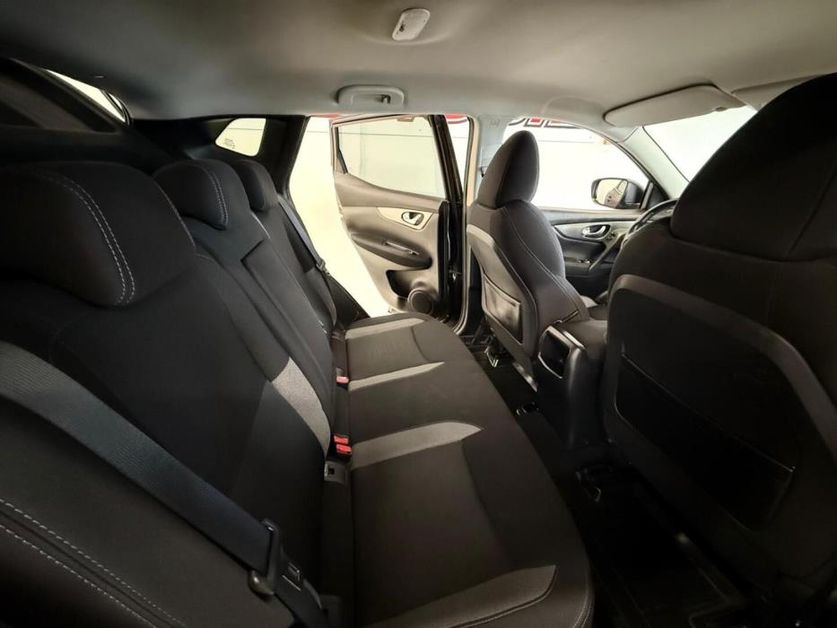 NISSAN Qashqai 2018