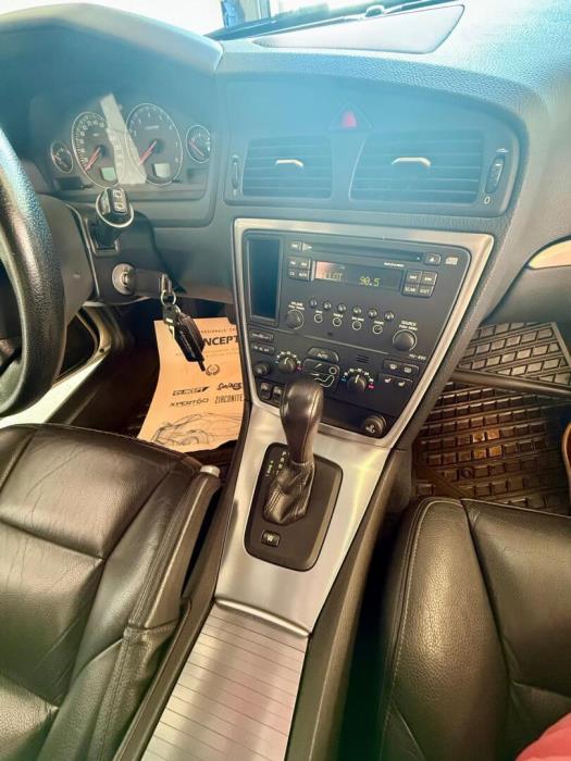 VOLVO V70 2007