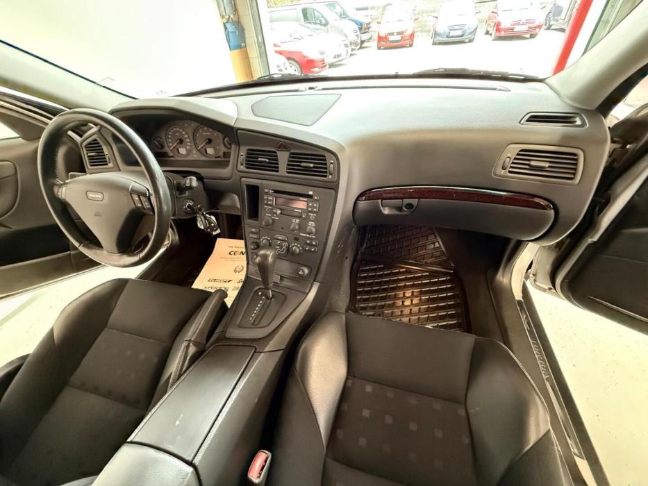 VOLVO S60 2002
