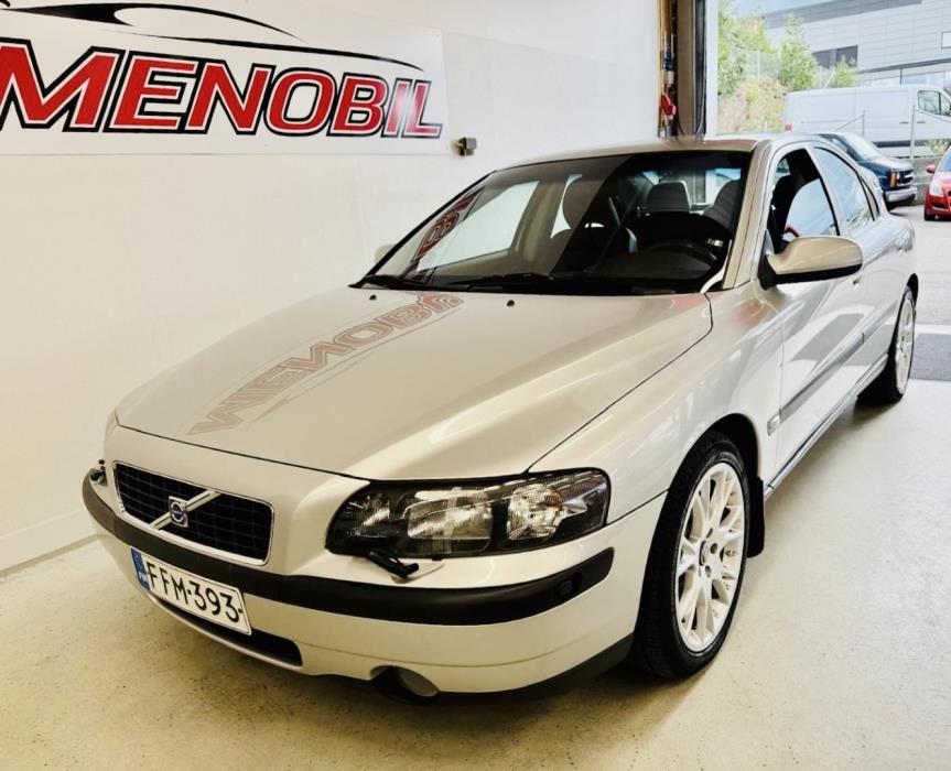 VOLVO S60 2002