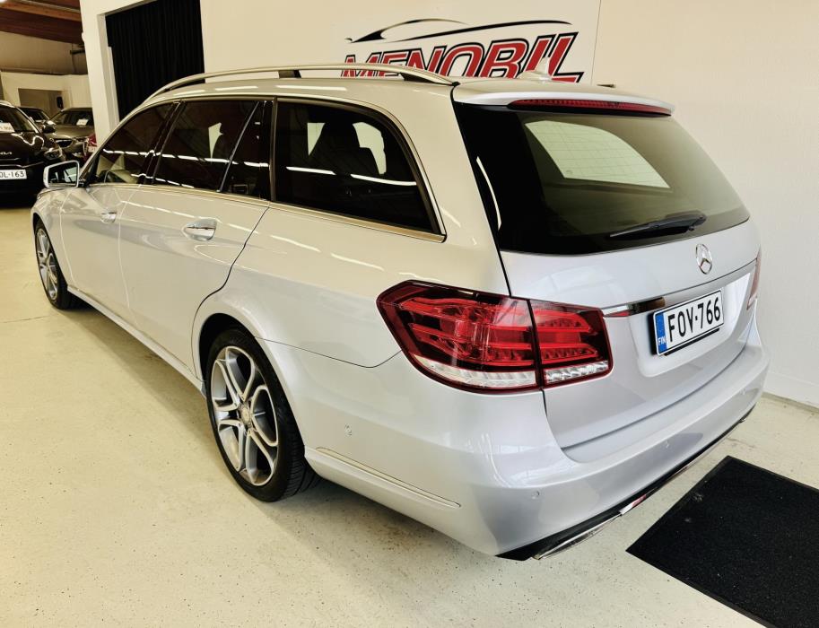 MERCEDES-BENZ E 2013
