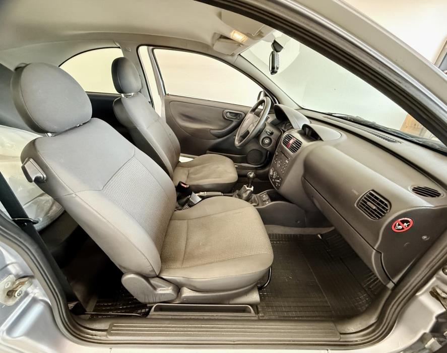 OPEL Corsa 2003