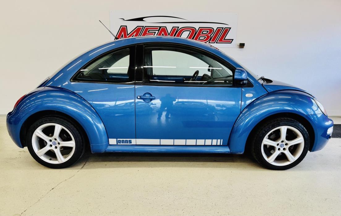 VOLKSWAGEN New Beetle 1999