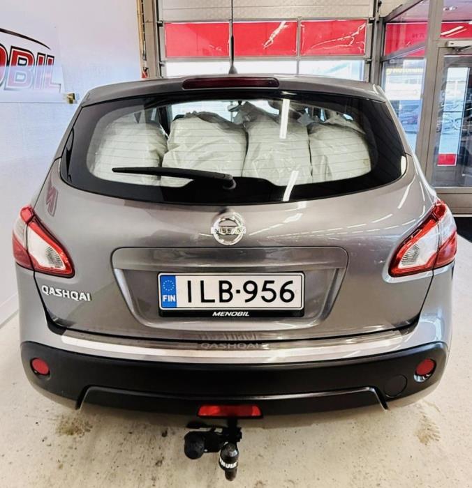 NISSAN Qashqai 2013