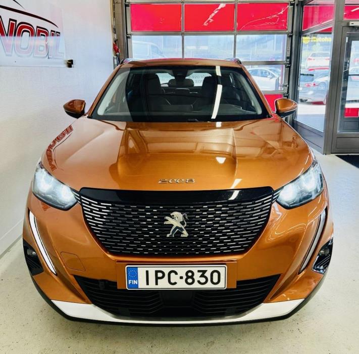 PEUGEOT 2008 2021