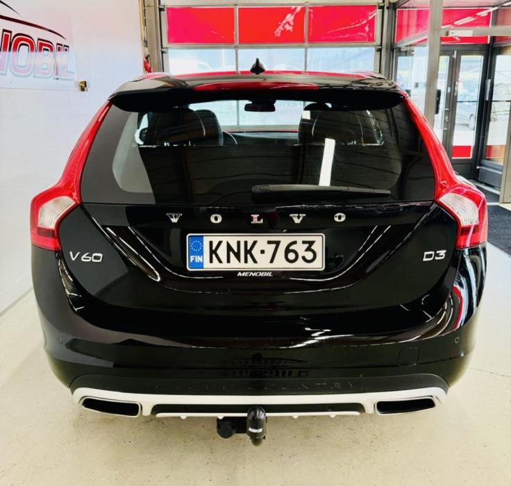 VOLVO V60 Cross Country 2016