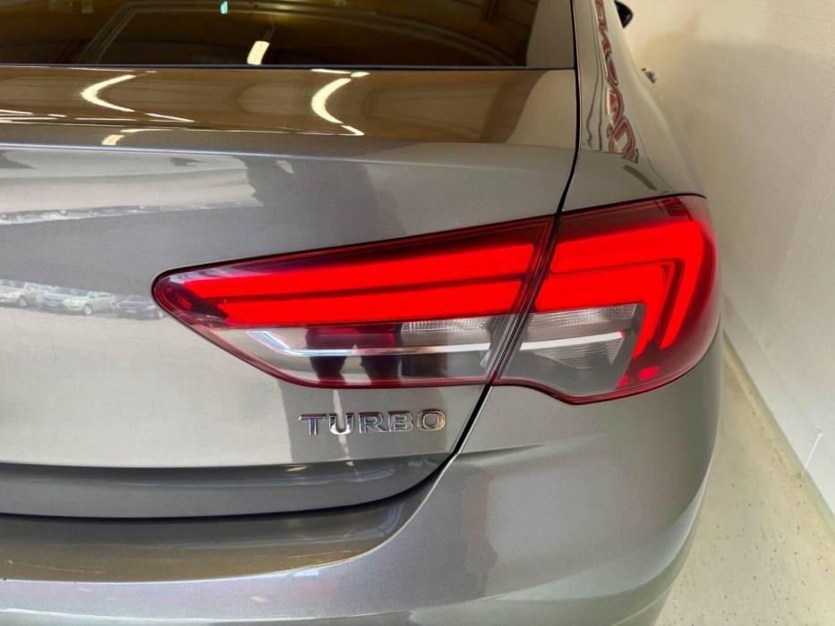 OPEL Insignia 2018