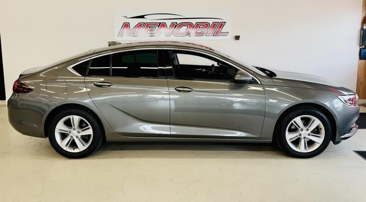 OPEL Insignia 2018