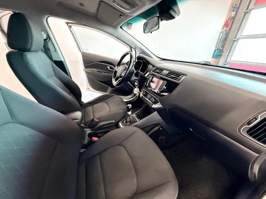 KIA Rio 2016