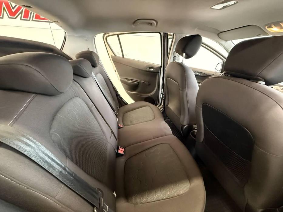 HYUNDAI i20 2010