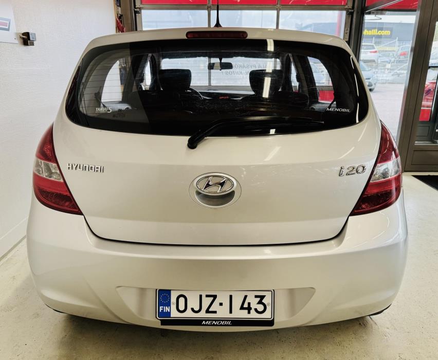 HYUNDAI i20 2010