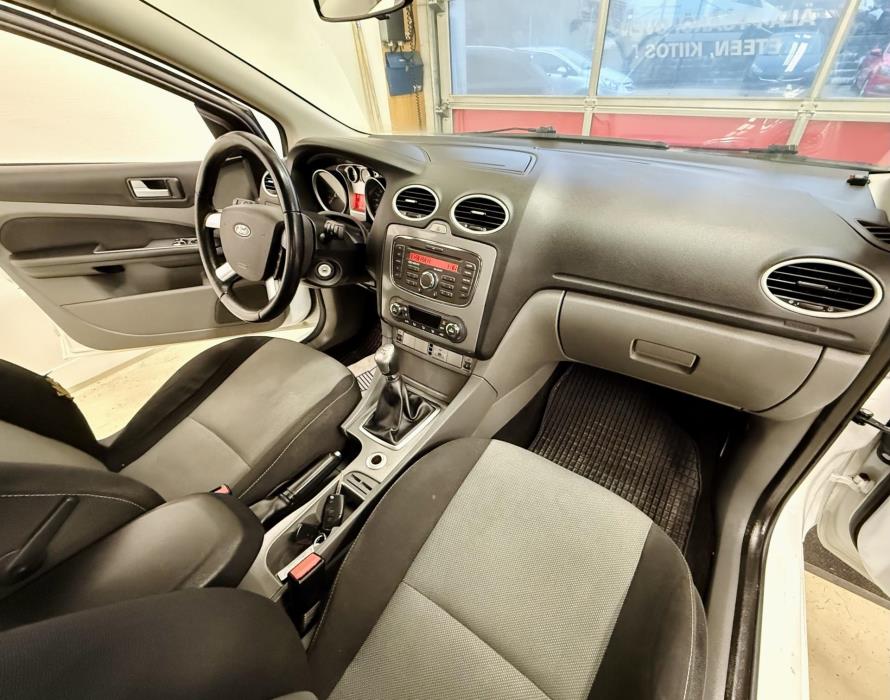 FORD Focus 2010