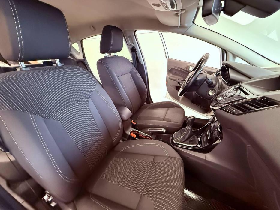 FORD Fiesta 2016