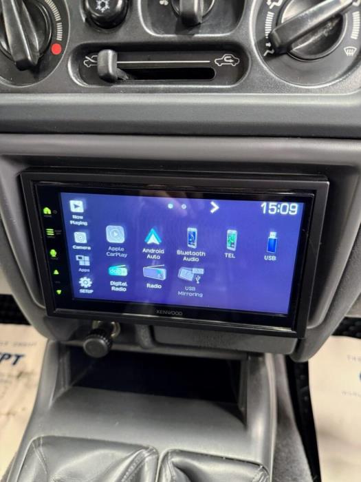 MITSUBISHI Pajero Sport 2000