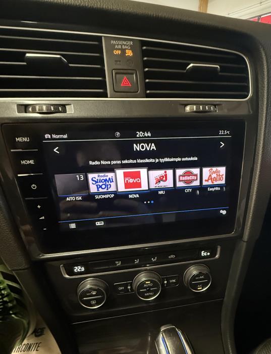 VOLKSWAGEN Golf 2019