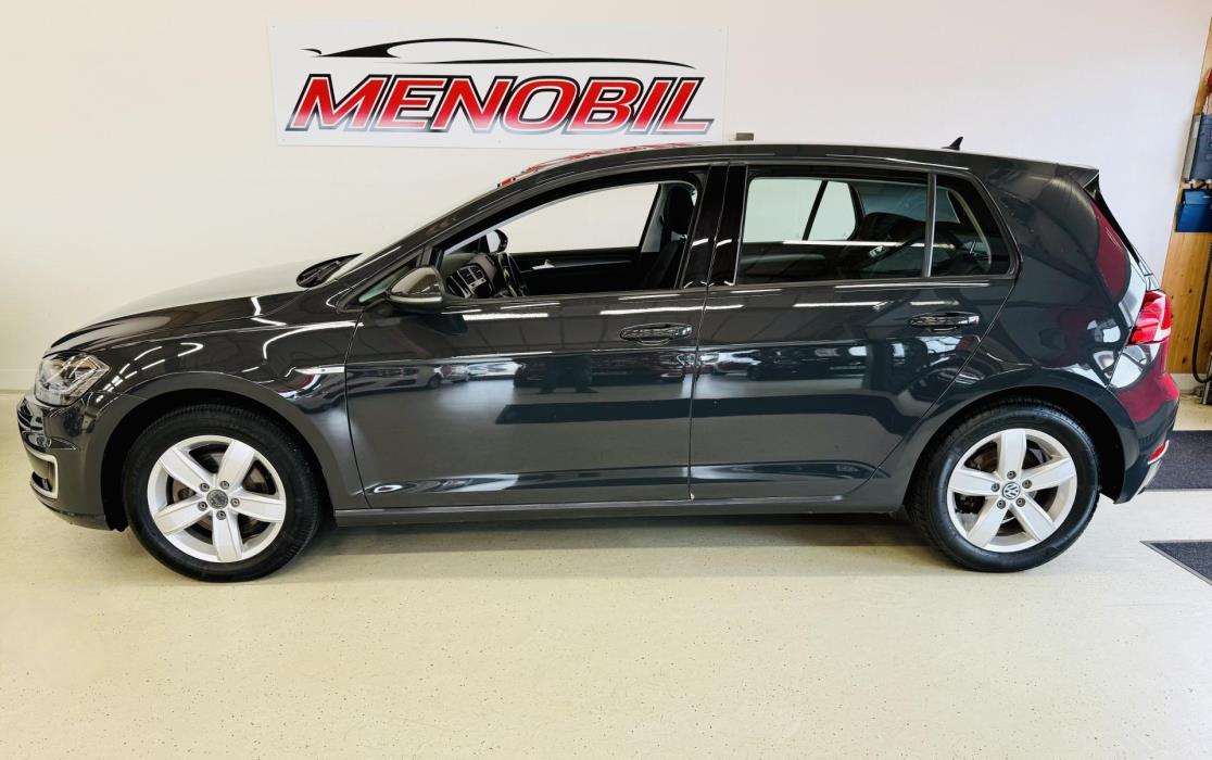 VOLKSWAGEN Golf 2019