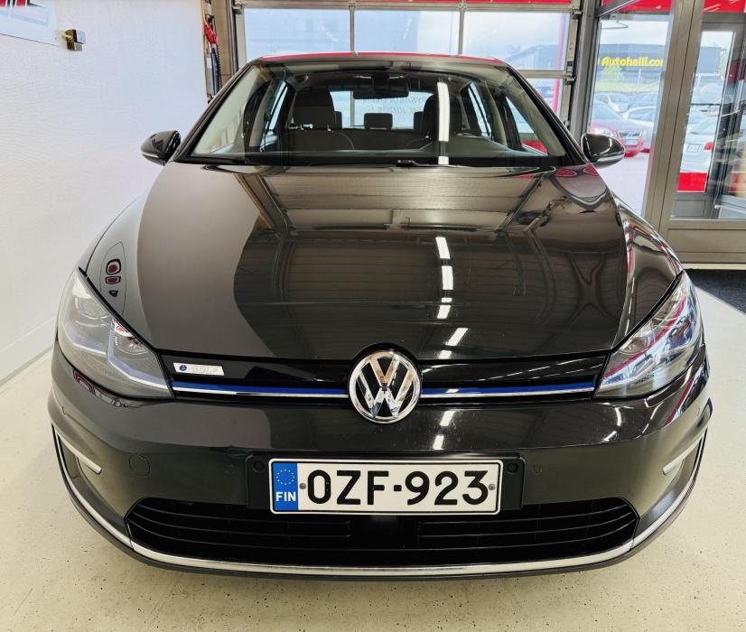 VOLKSWAGEN Golf 2019
