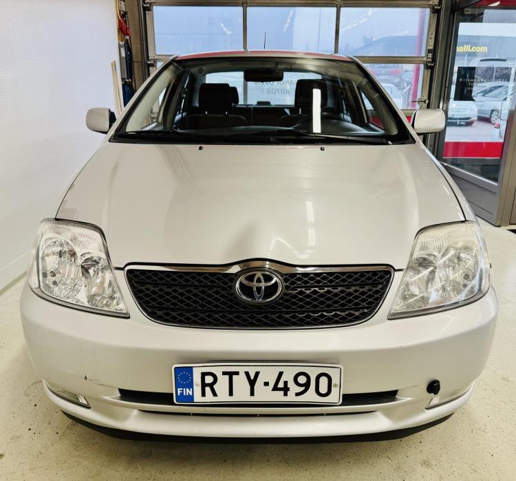 TOYOTA Corolla 2004