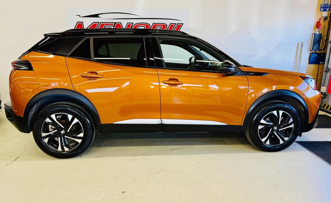 PEUGEOT 2008 2021