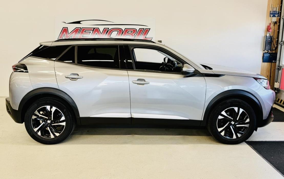 PEUGEOT 2008 2021