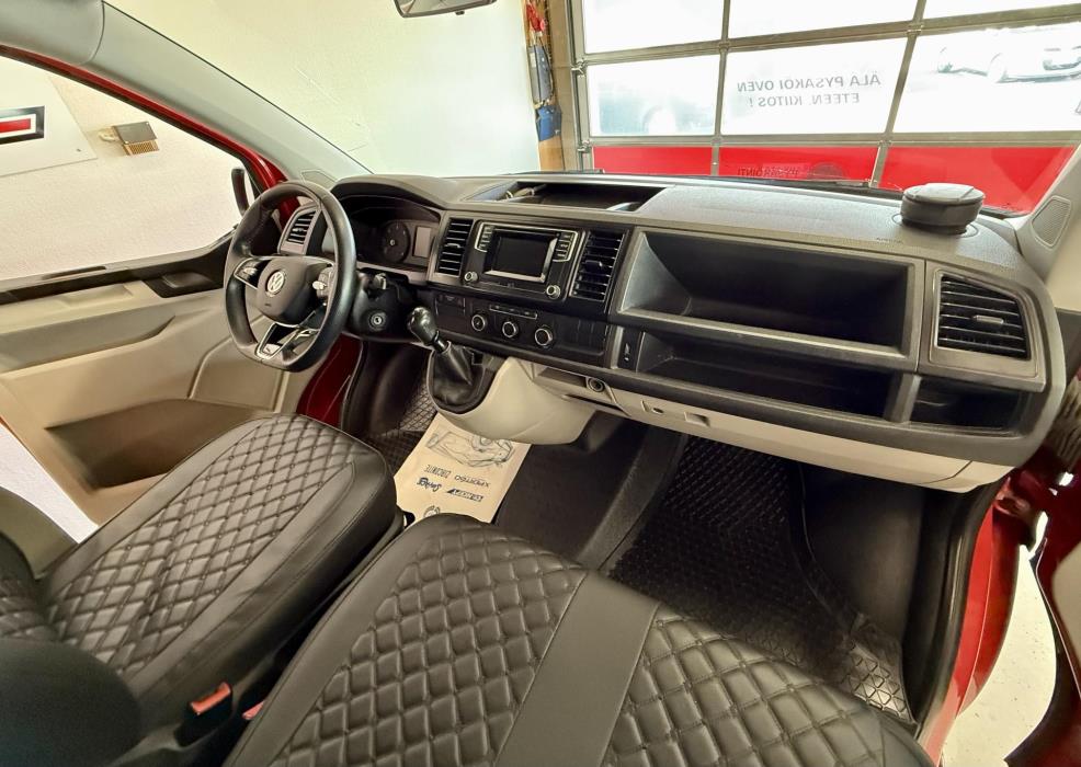 VOLKSWAGEN Transporter 2016