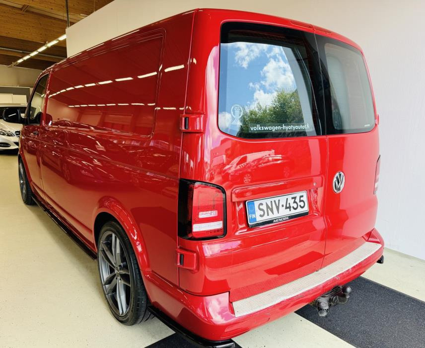 VOLKSWAGEN Transporter 2016