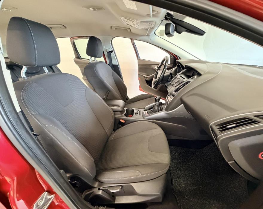 FORD Focus 2011