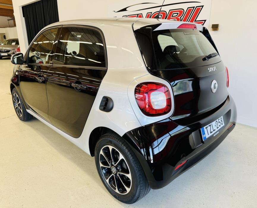 SMART Forfour 2015