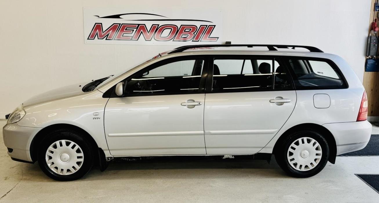 TOYOTA Corolla 2002