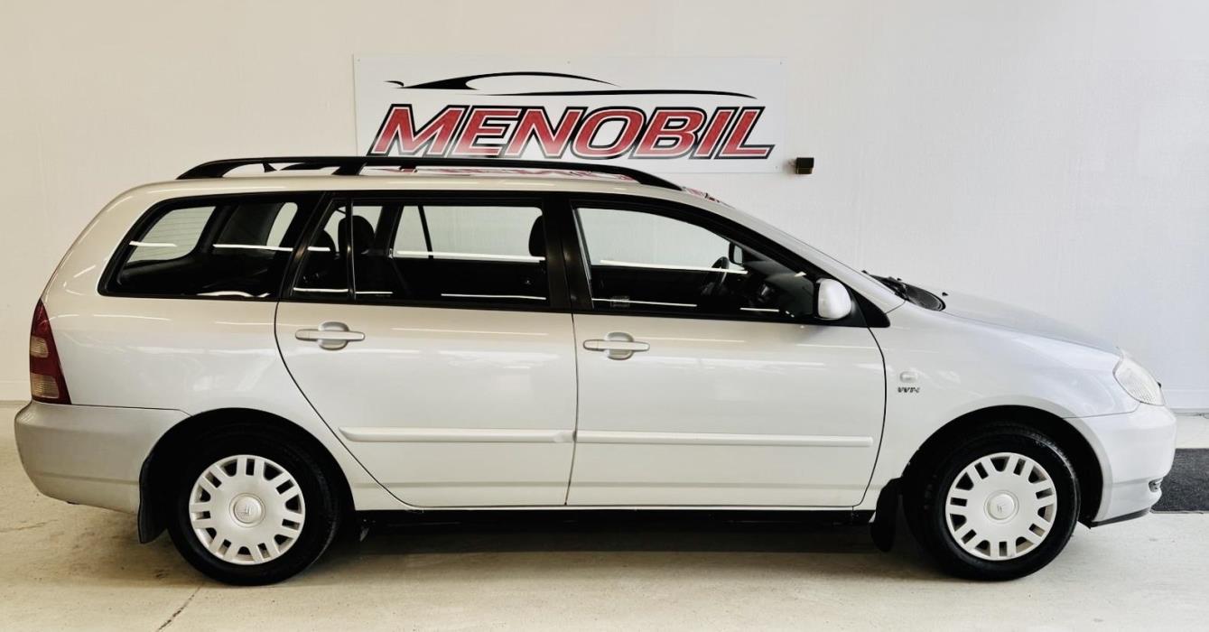 TOYOTA Corolla 2002