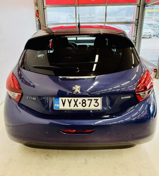 PEUGEOT 208 2017