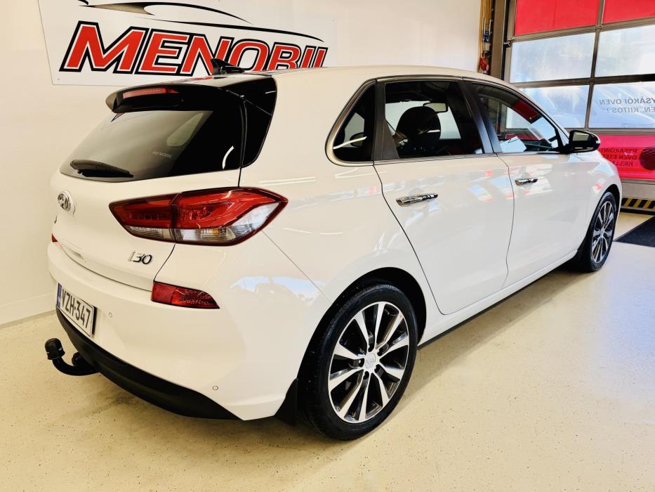 HYUNDAI i30 2018
