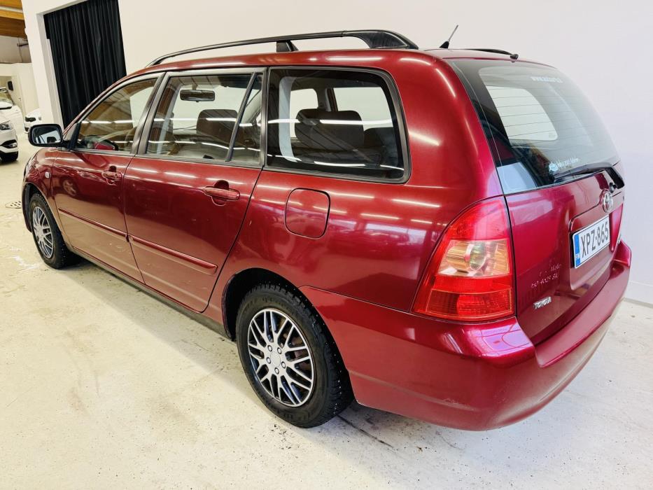 TOYOTA Corolla 2005