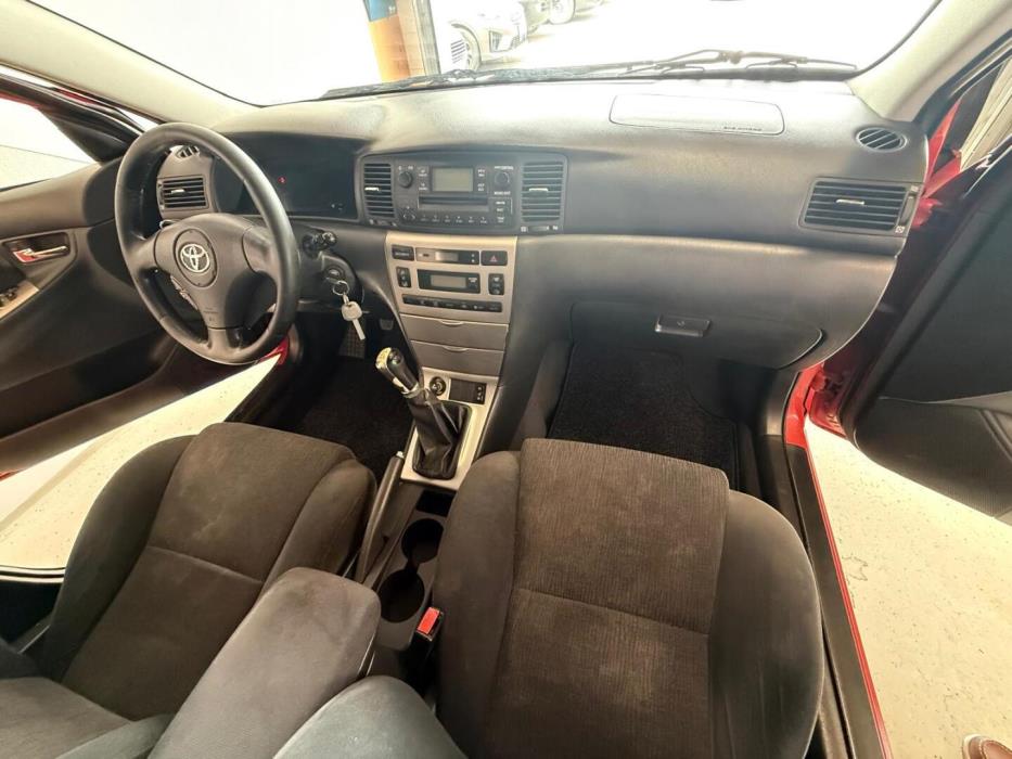 TOYOTA Corolla 2003