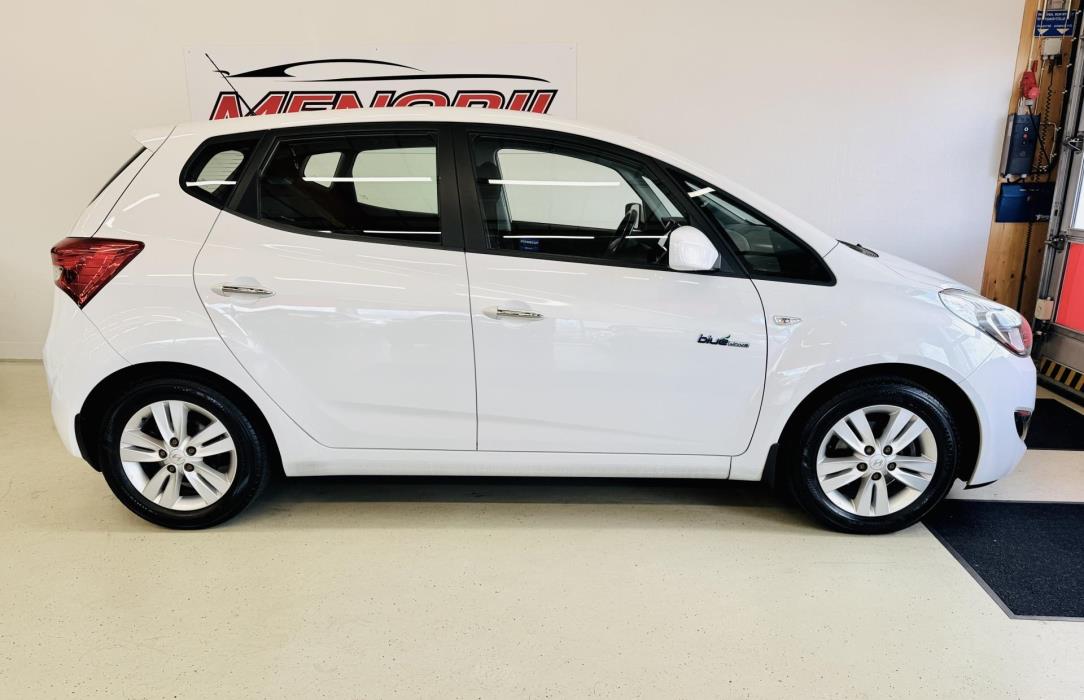 HYUNDAI ix20 2011