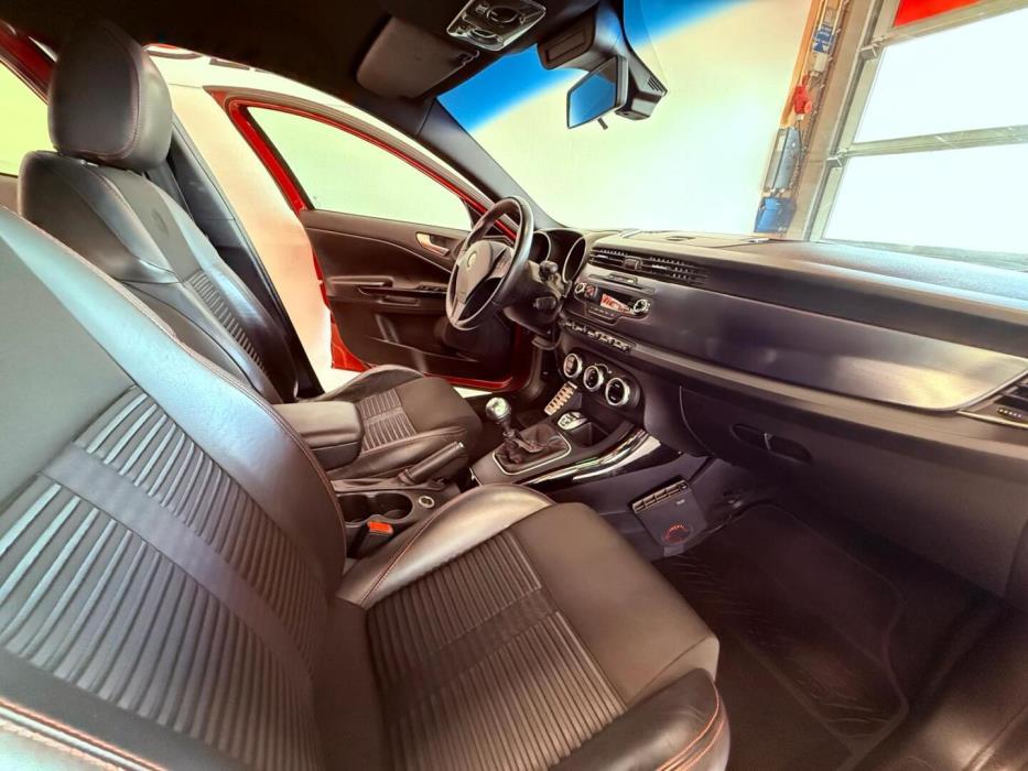 ALFA ROMEO Giulietta 2012