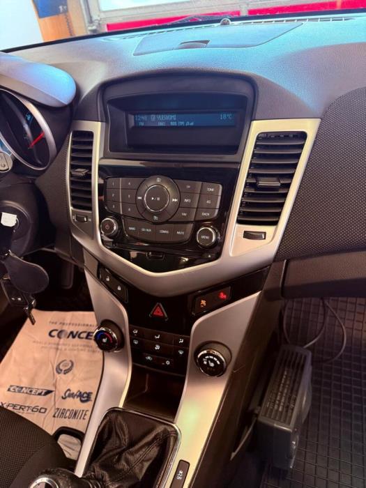 CHEVROLET Cruze 2012