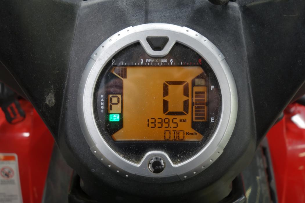 CAN-AM OUTLANDER 2012