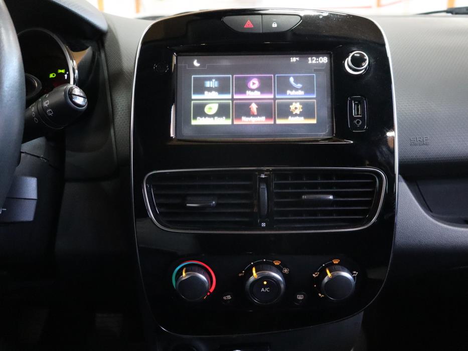 RENAULT Clio 2016