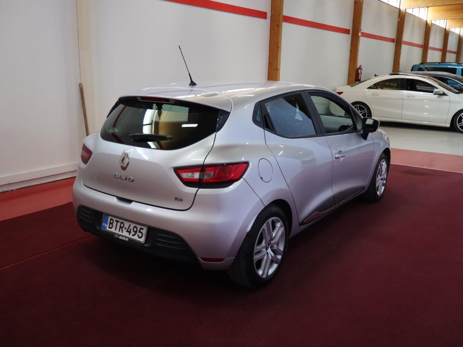 RENAULT Clio 2016