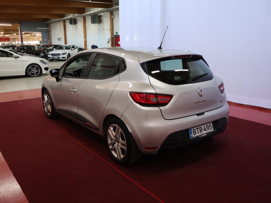 RENAULT Clio 2016